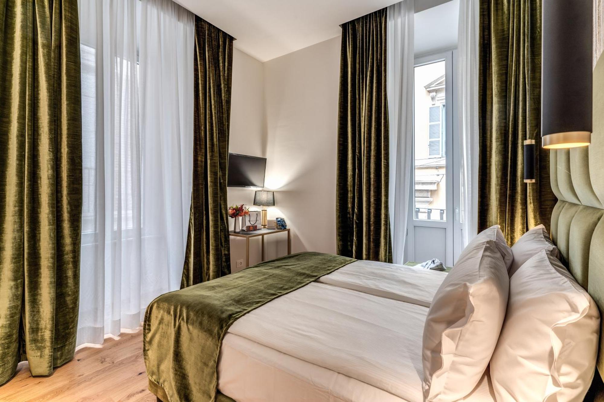 Hotel Goldoni 47 Rzym Zewnętrze zdjęcie