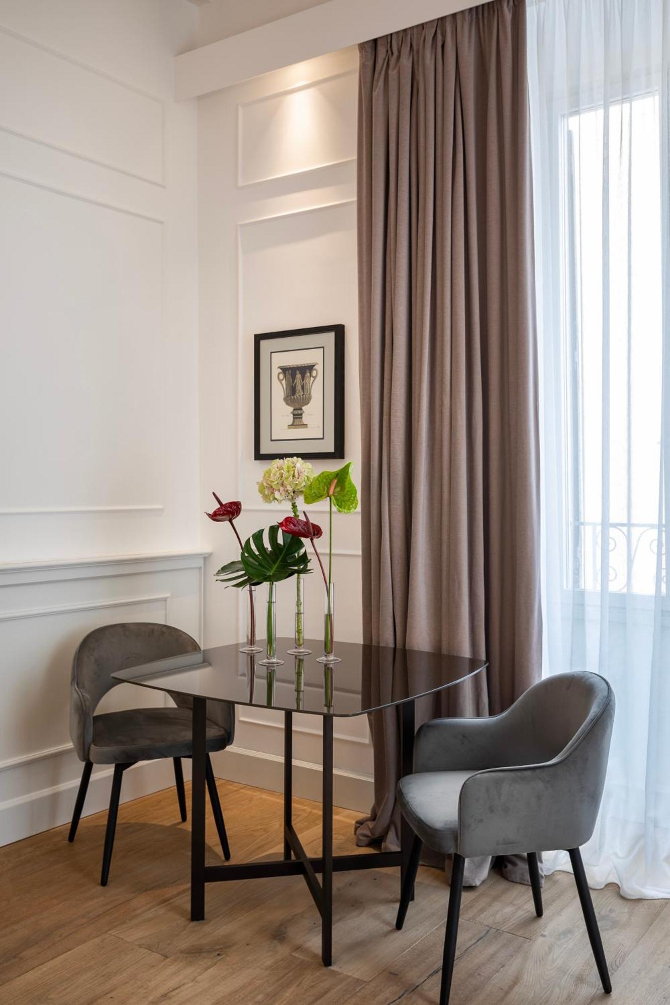 Hotel Goldoni 47 Rzym Zewnętrze zdjęcie